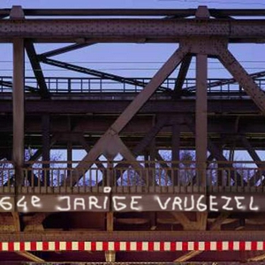 64e.jpg