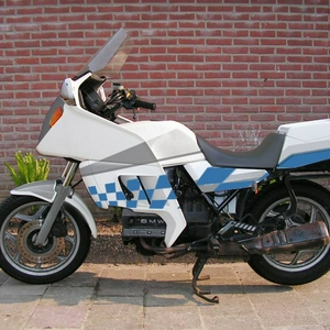 Larabike01.jpg