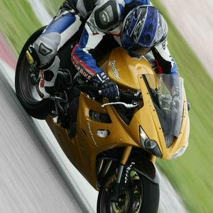 Triumph675.jpg