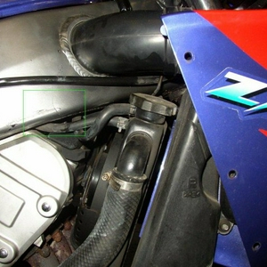 ZX6scheur5klein.jpg
