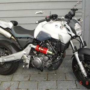 MT-03 klein.JPG