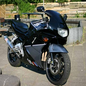 cbr600 001(1).jpg