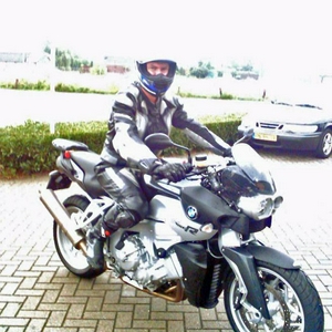 K1200R.jpg