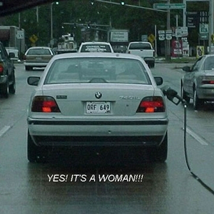 vrouw auto.jpg