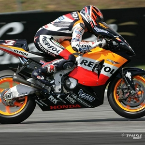 Moto_GP5 (Medium).jpg