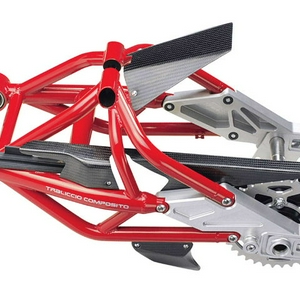 dwnk_Swingarm.JPG