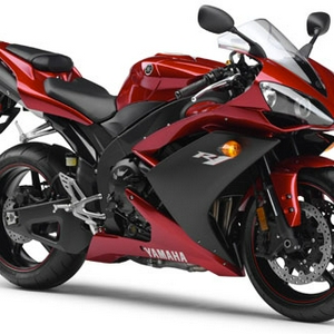 2007_YZF-R1_red_3.jpg