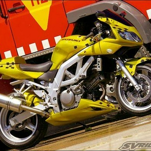 suzuki-sv650s-99-bikepics-372356.jp