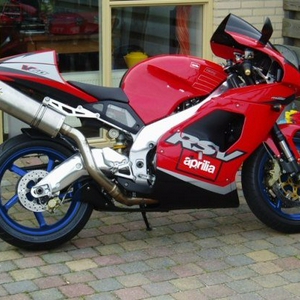 rsv bleu.jpg