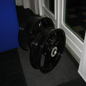 black4.JPG