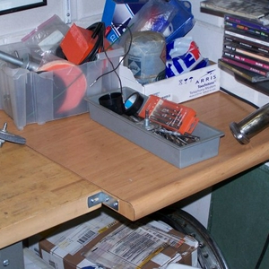 100_1127werkbank r.jpg