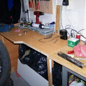 100_1128werkbank l.jpg