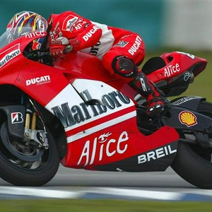 loris_capirossi_action_240106 (Small).jpg