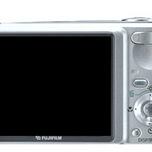 fujifilm_finepix_f650_back.jpg