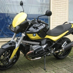 links_met_kuipje