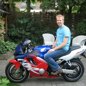 zonder pak.jpg