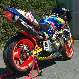hornet-moto-honda-hornet-1118147813.jpg