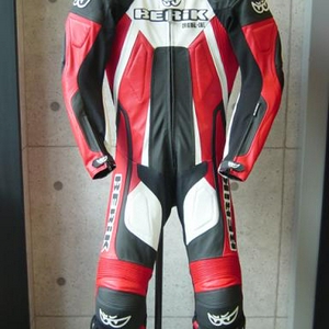 Berik Luguna Seca raceoverall !!!!!