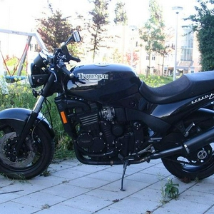Speed Triple
