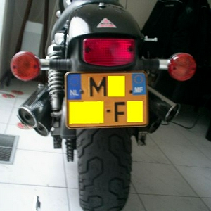 Herschaalde kopie van MFsticker1.jpg