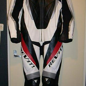Te koop Revit race overal maat 50