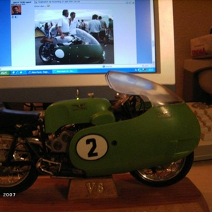 Guzzi..V8.jpg
