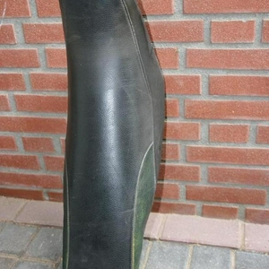 Te koop: Husqvarna SM610R tank   zadel   demper