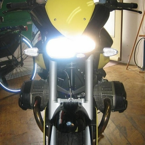 R1200R xenon