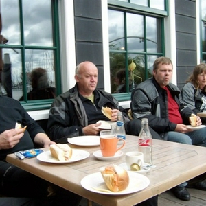 100_3908a.JPG