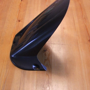 R1 carbon.JPG