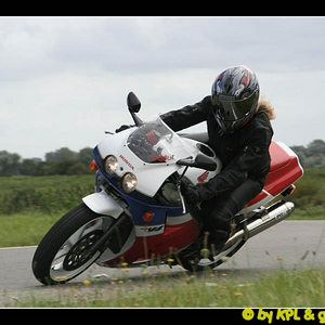400 meet 203-border.jpg