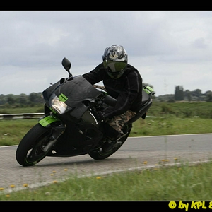 400 meet 205-border.jpg