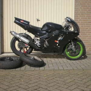 Te Koop Circuitmotor Kawasaki ZX6-R model '95/'97