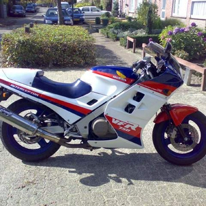 05.jpg