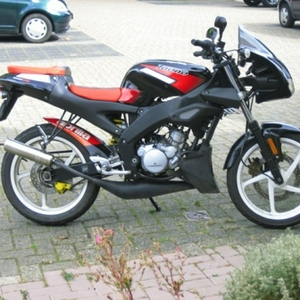 Oefenen voor motor rijbewijs