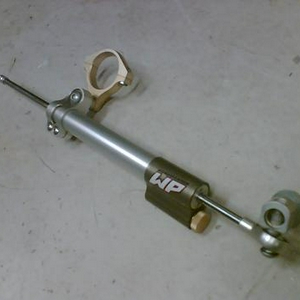 WP stuurdemper Yamaha R6 9'-8 '02