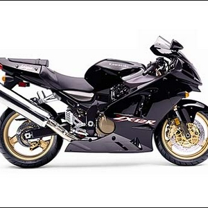 kawa-zx12r.jpg