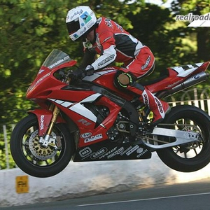 AIM Yamaha IOM 1.jpg