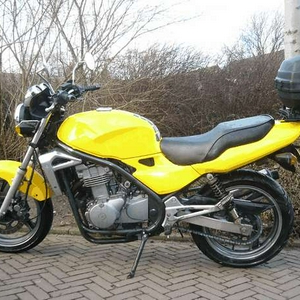 Kawasaki ER-5 500