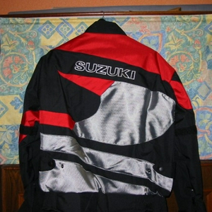 GSXRvest2.jpg