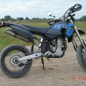 husa m-f.JPG