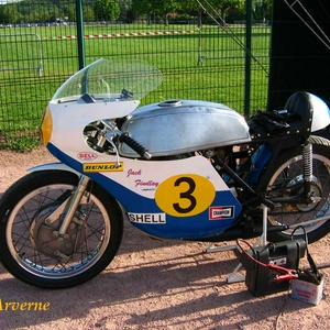 Suzuki TR500 Jack Findlay Replica.jpg