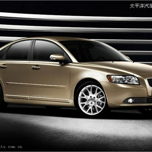 620380_0452756_112_0706_03z 2008_volvo_s40 front_three_quarter_view.jpg
