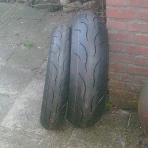 Ongebruikte Dunlop sport banden