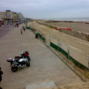 24022008090 (Small).jpg