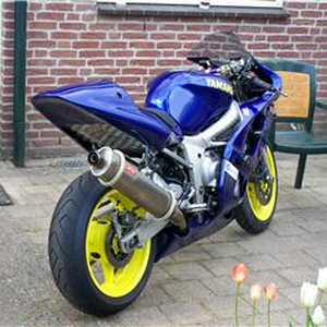 R6 blauw.jpg
