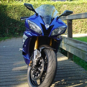 r6-2.jpg
