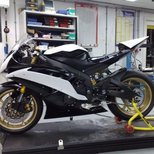R6 2008 01