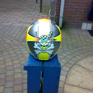 TK: Shoei helm Z-One Haydon ZEER MOOI