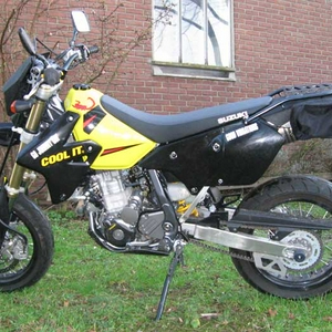 drz-sm-400-2.jpg